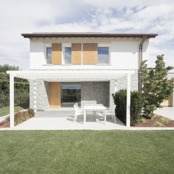 Deco Nuvolato pavimento nuvolato colore light gray. Villa privata, Rosà VI. Progetto Didone Comacchio Architects 04